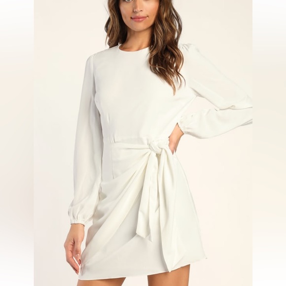 White wrap dress NWOT - Picture 2 of 4